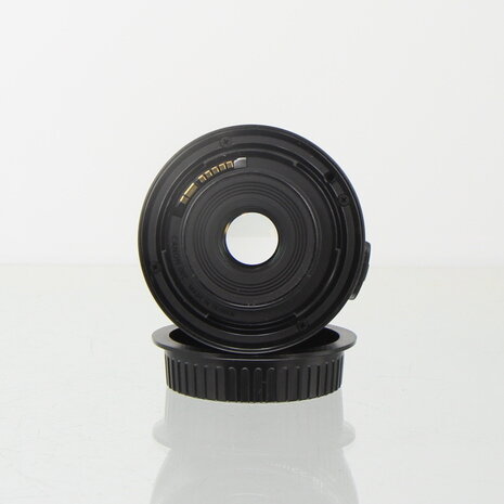 Canon EF-S 18&ndash;55mm f/3.5&ndash;5.6