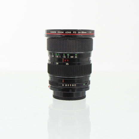 Canon FD 24-35mm f/3.5L