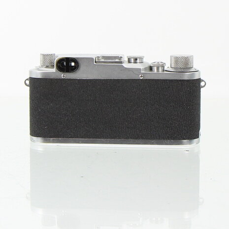 Leica Barnack (Leica IIIf) withLeitz Summitar 5cm f/2