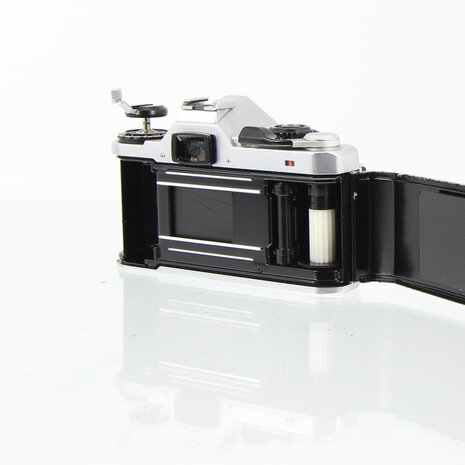 Pentax ME met Tamron BBAR Multi C 28mm f/2.8