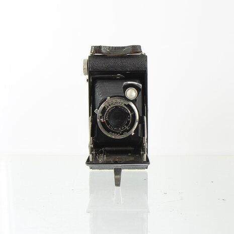 Lumi&egrave;re Balgcamera met Anastigmat Fidor f/6.8