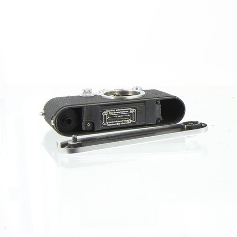 Leica IIIC meetzoeker camera