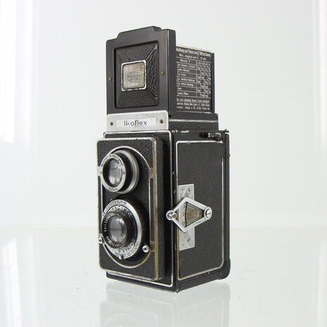 Zeiss Ikon Ikoflex TLR met Carl Zeiss Jena Teronar Anastigmat 75mm f/3.5