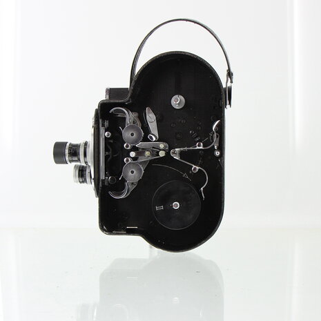 Paillard Bolex H8 met Kern-Paillard 12.5mm f/1.5 en Yvar 13mm f/1.9