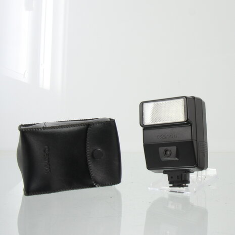 Canon Speedlite 177A with Case