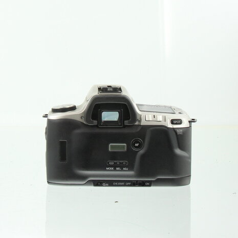 Minolta Maxxum XTsi in doos