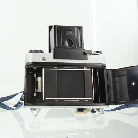 Kiev 60 met Arsat C 80mm f/2.8