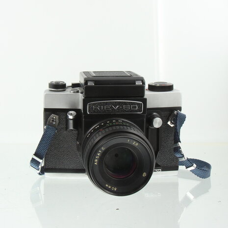Kiev 60 met Arsat C 80mm f/2.8