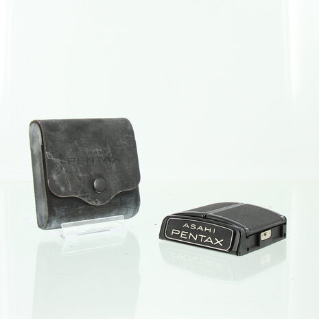 Asahi Pentax 6x7 Waist Level Finder met Tasje