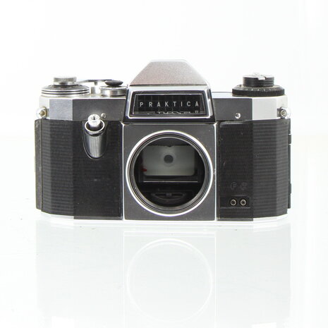 Praktica PL Nova IB body