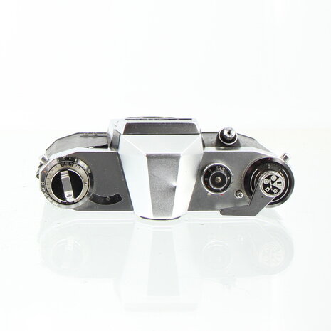 Praktica PL Nova IB body