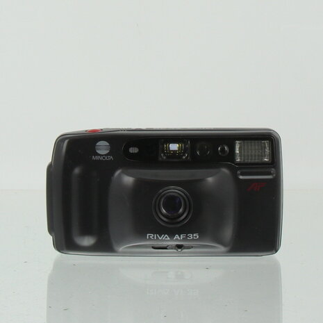 Minolta Riva AF35 / 35mm Point & Shoot Camera