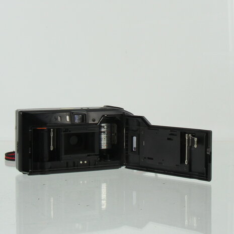 Yashica J2 (Kyocera)