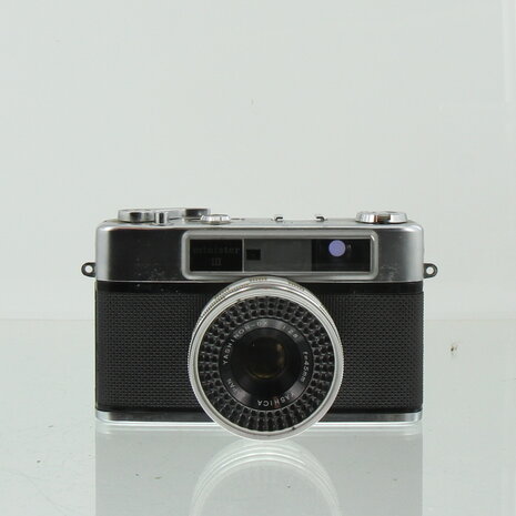 Yashica Minister III