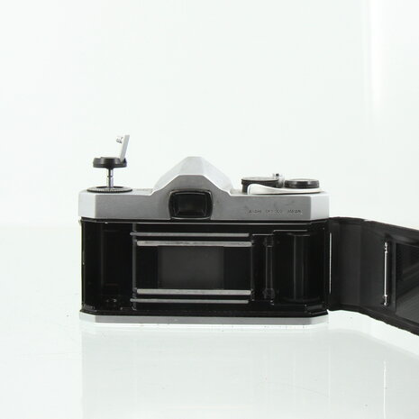 Pentax SP1000 with SMC Takumar 55mm f/2 Lens