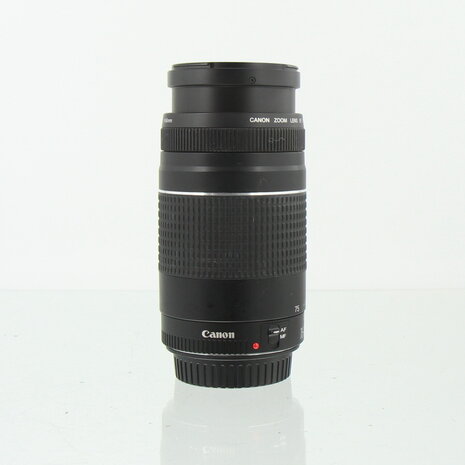 Canon EF 75&ndash;300mm f/4.5&ndash;5.6 II