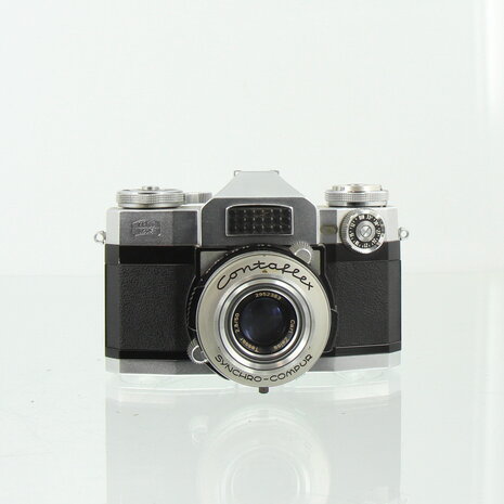 Zeiss Ikon Contaflex with Carl Zeiss Tessar 50mm f/2.8