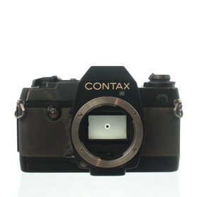 Yashica :  Contax 137 MD Quartz body