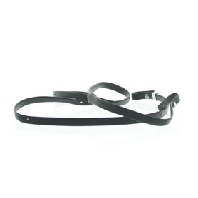Narrow leather belt 