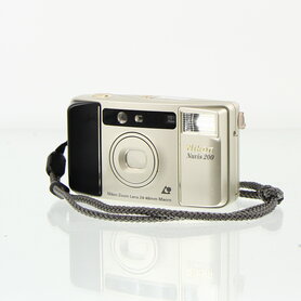 Nikon :  Nuvis 200